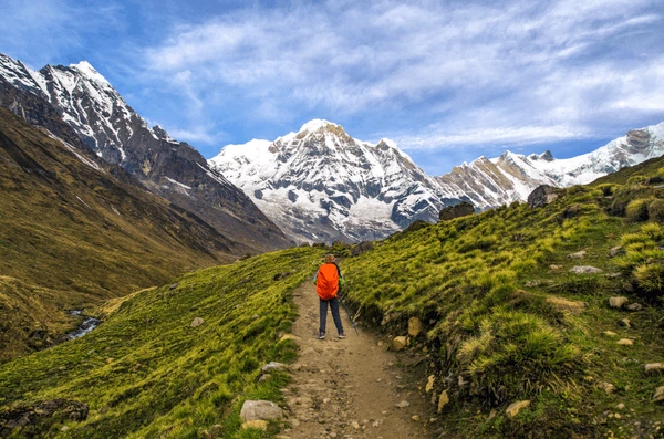 mountain view from annapurna base camp